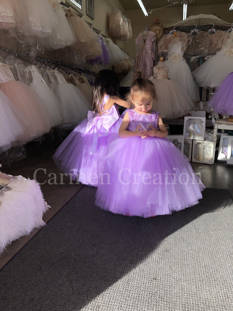 lavender flower girl dress Lavender/Lilac Flower Girl Dress – Carmen Creation